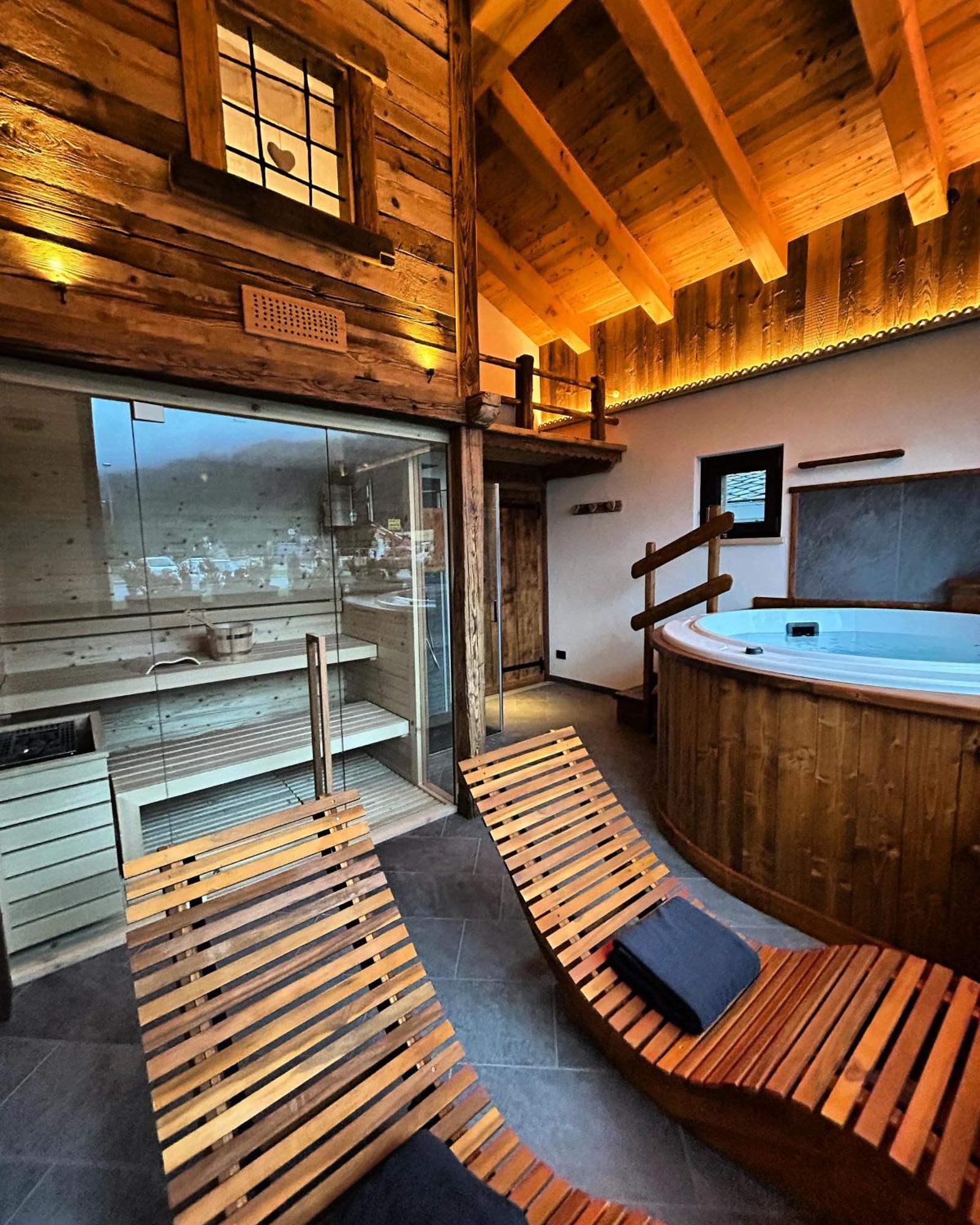 Camere Hostellerie HIBOU - Cogne Eksteriør billede