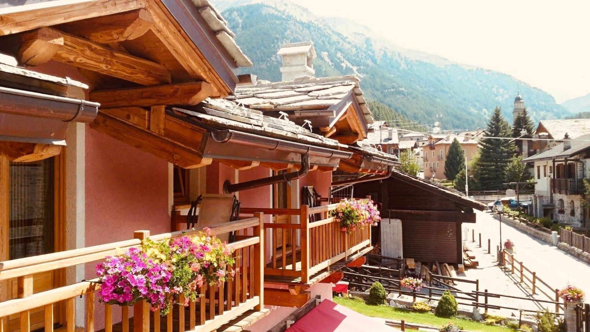 Camere Hostellerie HIBOU - Cogne Eksteriør billede