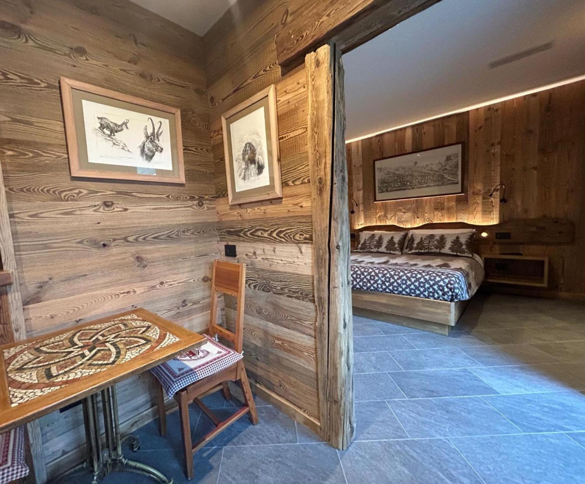 Camere Hostellerie HIBOU - Cogne Eksteriør billede