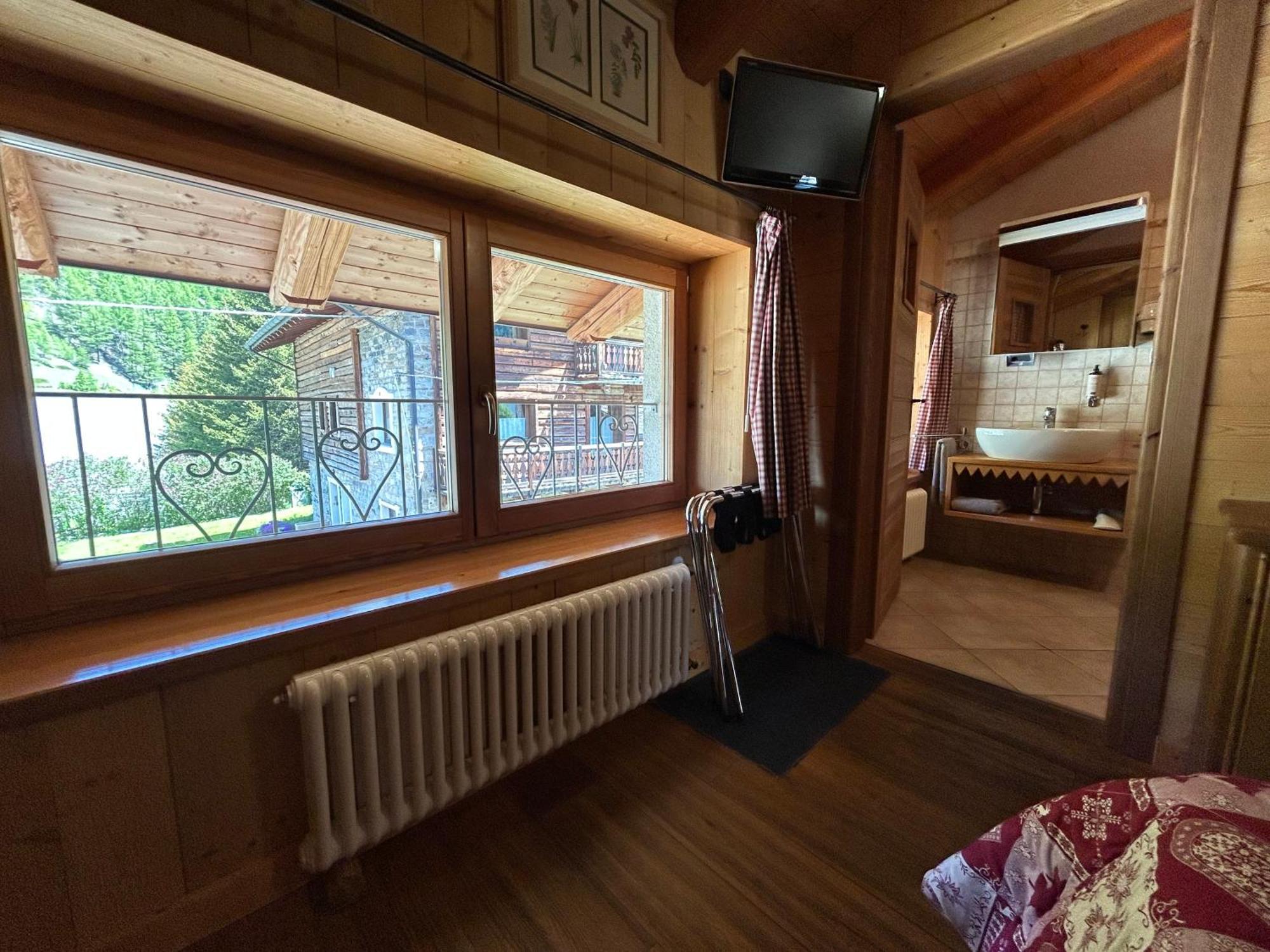 Camere Hostellerie HIBOU - Cogne Eksteriør billede